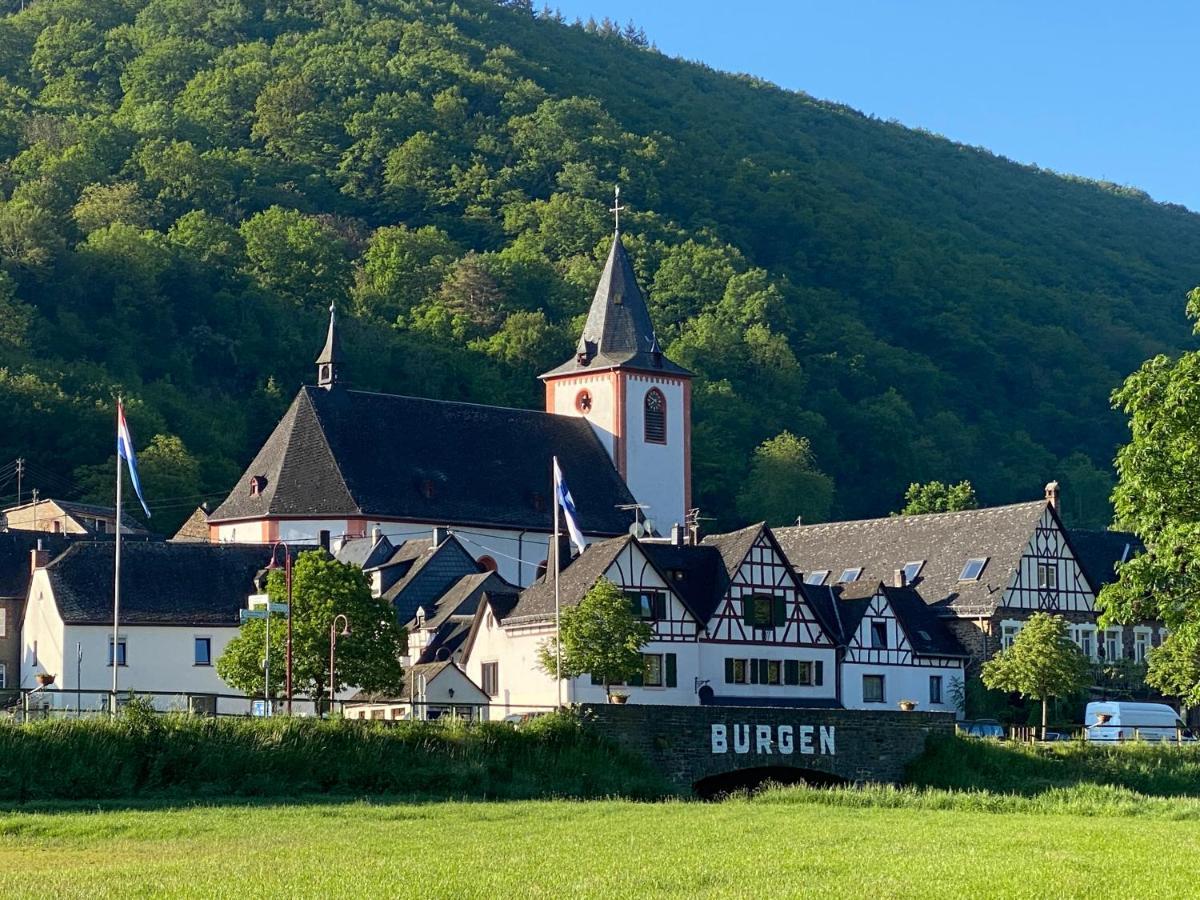 Ferienhaus Am Baybach In Burgen An Der Mosel Dış mekan fotoğraf